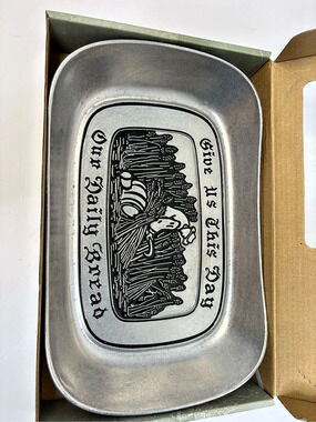 Wilton Armetale Give Us This Day Large Bread Tray Gray